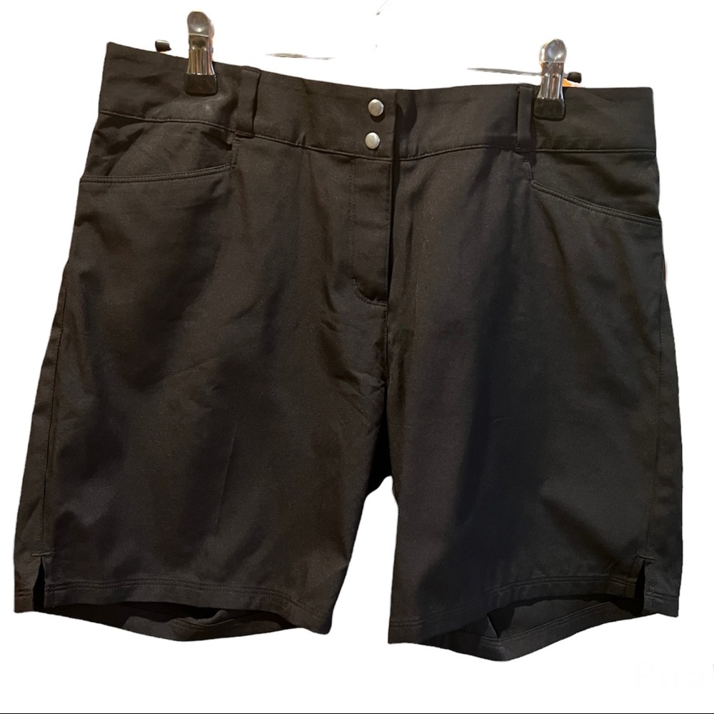 Adidas Golf Shorts in Black. Women’s Size 10.